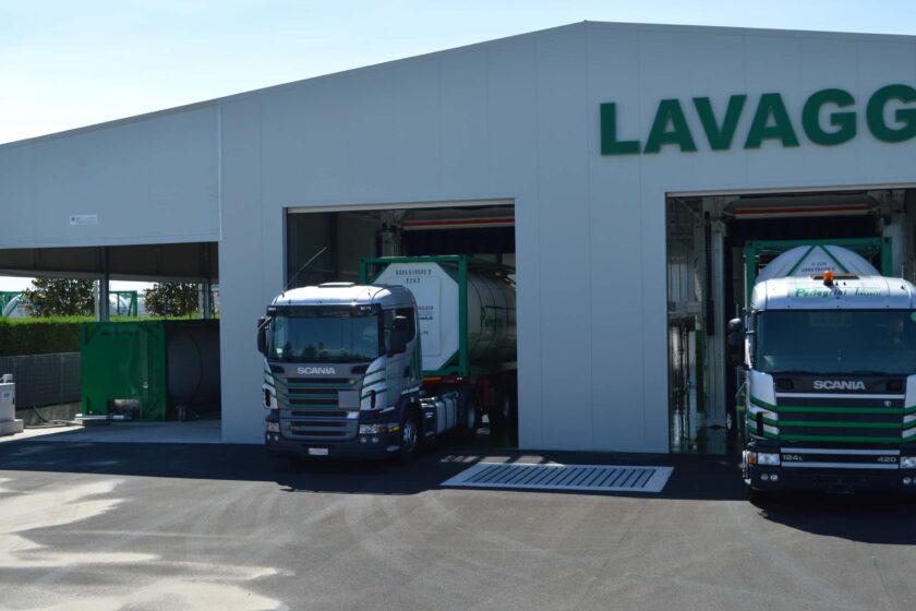 Lavaggio Esterno Mezzi Pesanti – Pellegrini Trasporti – DSC2_0099_web